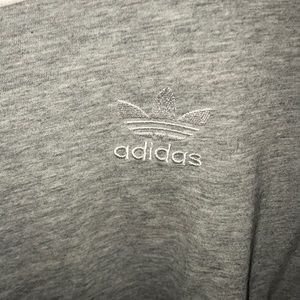 adidas t-shirt. good condition very good texture